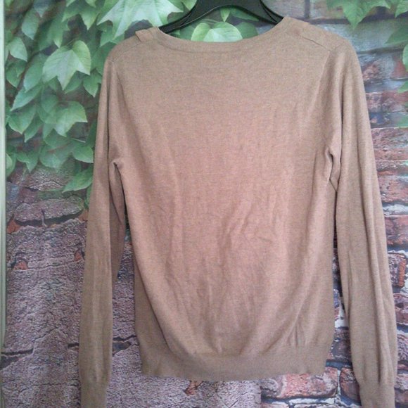 Long Sleeve V Neck Button Down Ruffled Cardigan - Picture 3 of 4